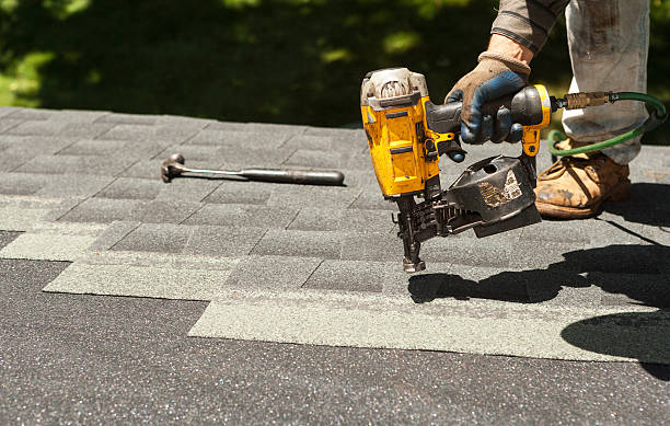 Quick and Trustworthy Emergency Roof Repair Services in Clarendon Hills, IL